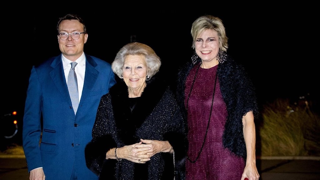 Prinses Beatrix bij start van jubileumeditie Holland Dance Festival