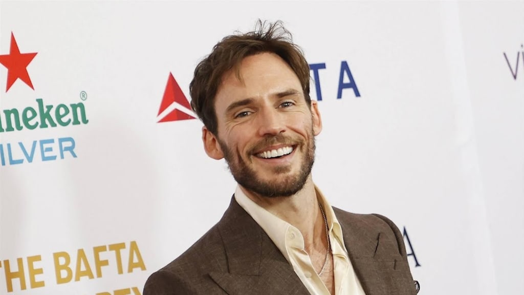 Sam Claflin wil terugkeren als zijn eigen vader in Hunger Games