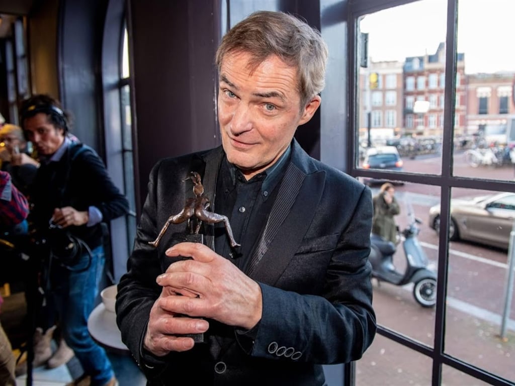 Herman Finkers treedt op met Twents Jeugd Symfonie Orkest