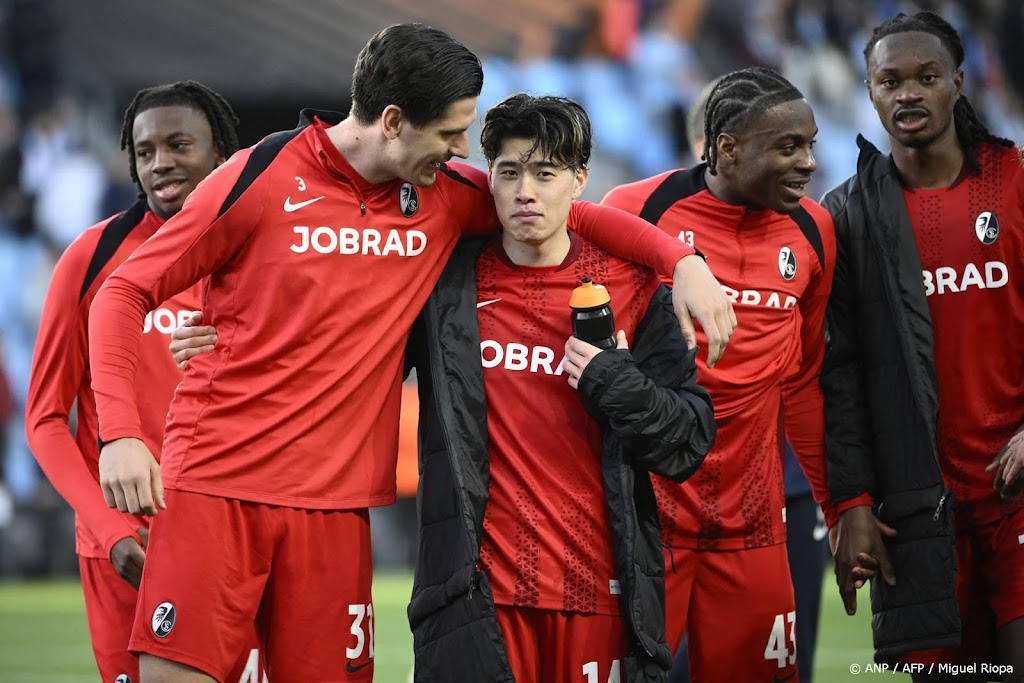 Freiburg overtuigend naar laatste vier Europa League