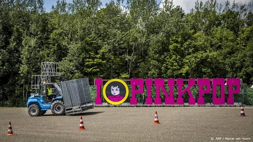 Pinkpop na twee jaar weer met duizenden bezoekers van start