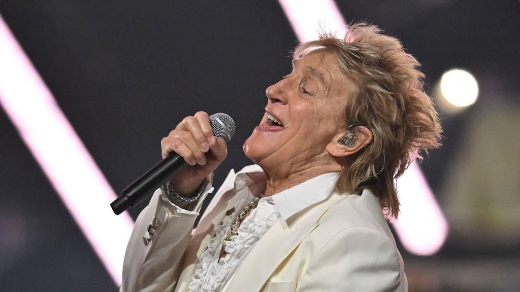 Rod Stewart maakt tonnen verlies door op Glastonbury te spelen