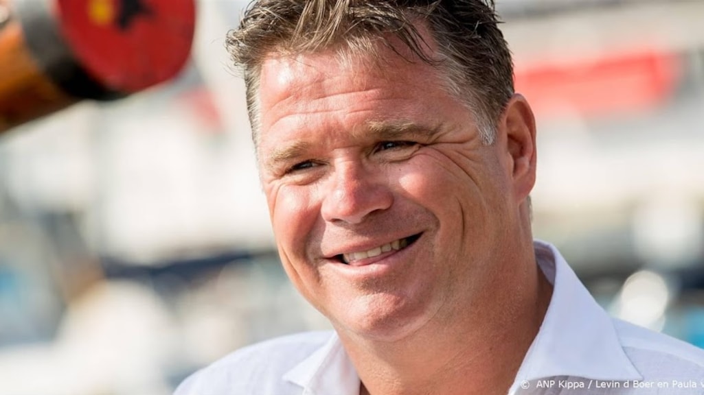 Wolter Kroes moet optredens afzeggen: 'Gezondheid gaat te allen tijde voor'