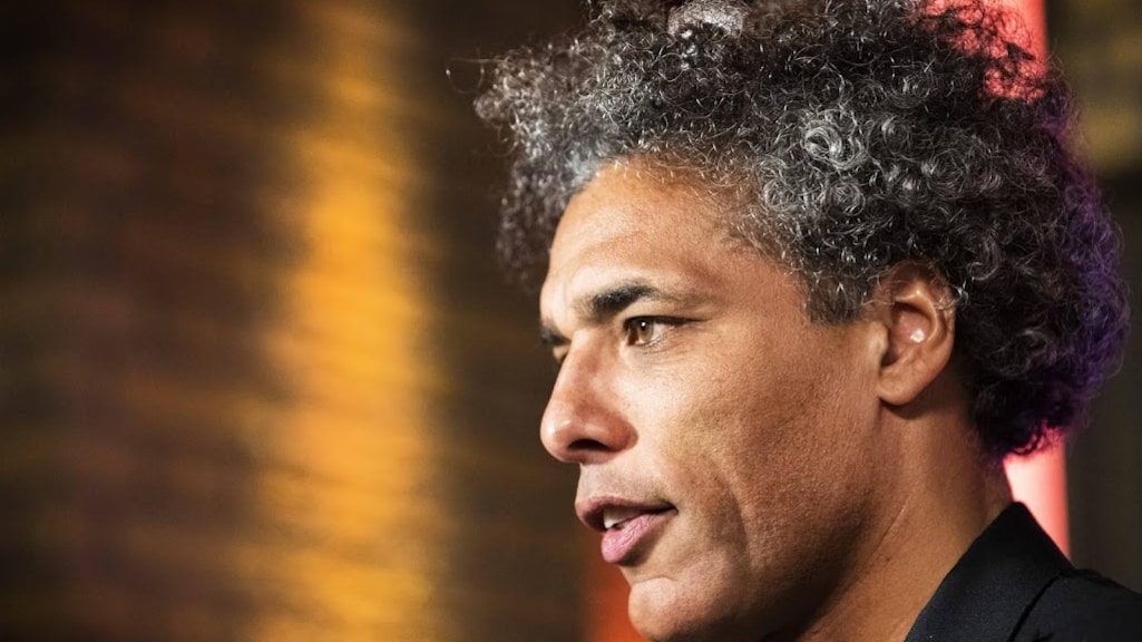 NOS weet niet of Van Hooijdonk excuses maakt in programma