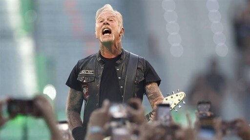 Stichting veilt diner met Metallica-zanger James Hetfield