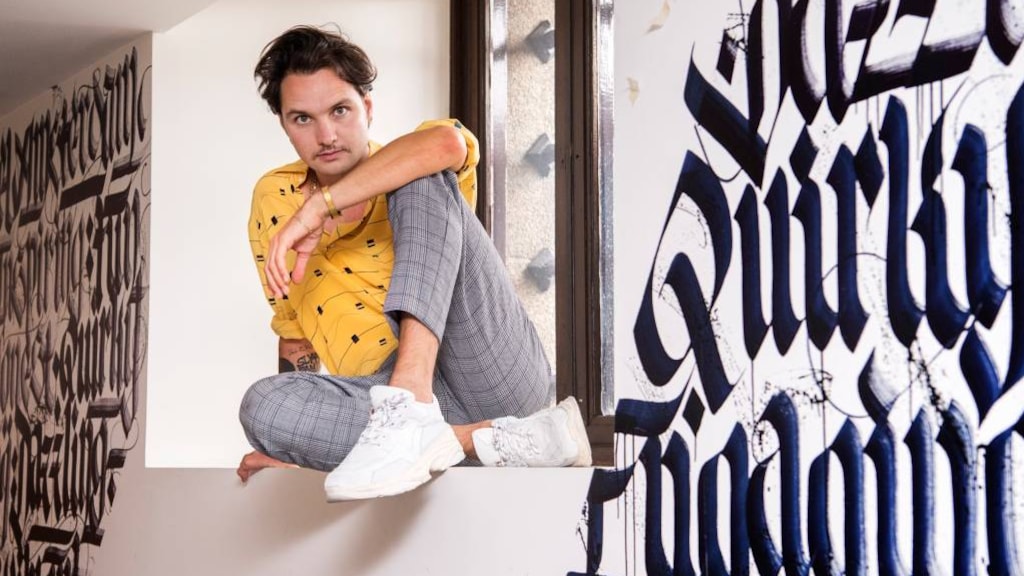 Buitenland lonkt naar Jett Rebel