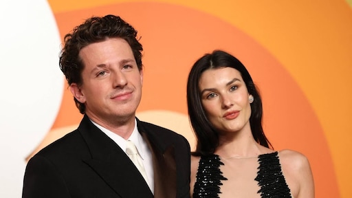 Charlie Puth en partner verwachten hun eerste baby