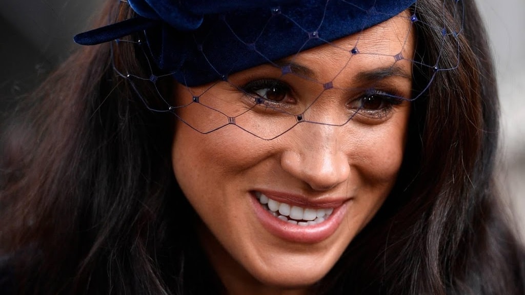 Hillary Clinton steekt Meghan Markle hart onder de riem