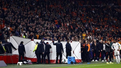 Hongaarse assistent 'stabiel en bij bewustzijn' na medische hulp