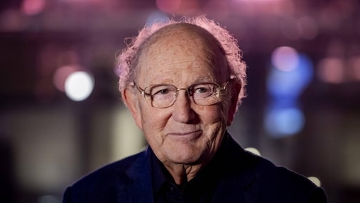 Joop van den Ende waarschuwt 'tegen manipulatie van Amerikaanse techgiganten'