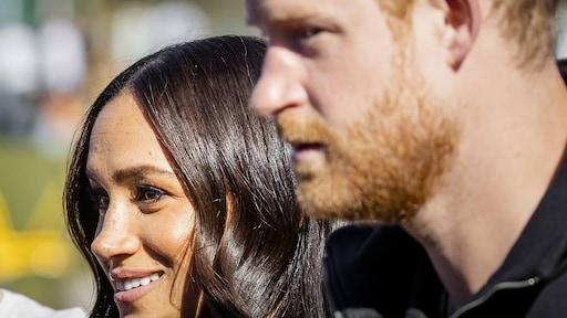 Prins Harry laat zich interviewen door kinderen van #VTeam