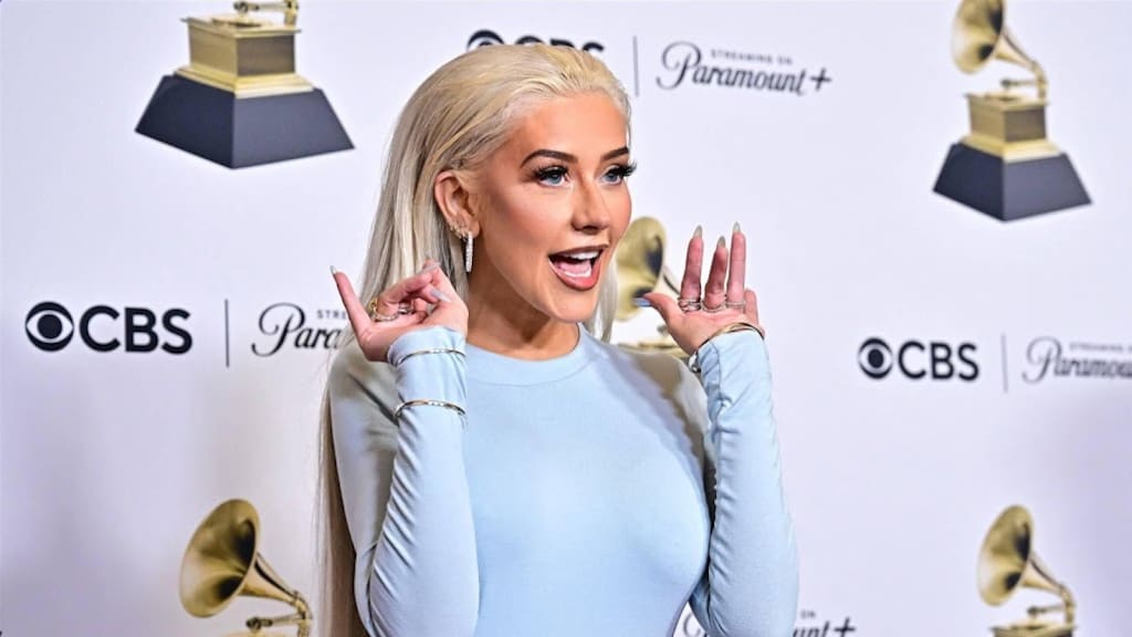 Christina Aguilera bezig met nieuw Engelstalig album