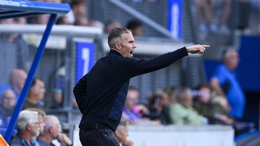 Trainer Van Persie pakt met Heerenveen eerste punt in Eredivisie