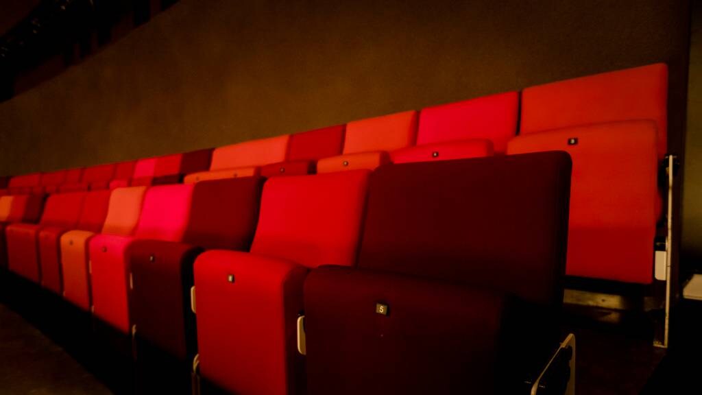 Soldaat van Oranje-acteur maakt stuk in zorgflat