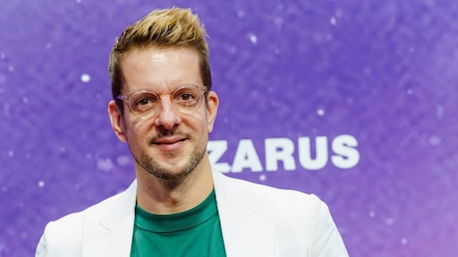 Lief: moeder Alex Klaasen knipt nog steeds recensies uit