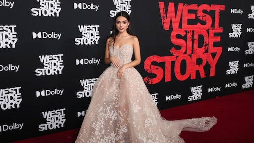 Actrice Rachel Zegler onder vuur na persiflage Britney Spears