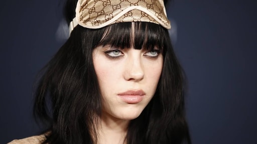 Billie Eilish wil straatverbod voor opdringerige fan