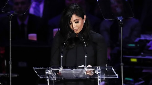 Vanessa Bryant publiceert namen agenten die crashfoto's maakten