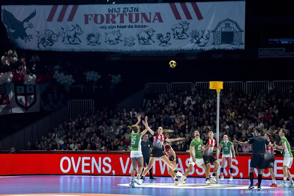 Peet helpt korfballers DVO aan eerste landstitel in de zaal