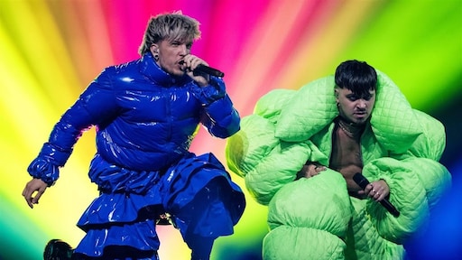 Finse zanger Käärijä bedankt Joost Klein na intervalact: 'Europapa'