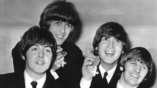 Nooit vertoonde Beatles-foto's ontdekt en uitgebracht