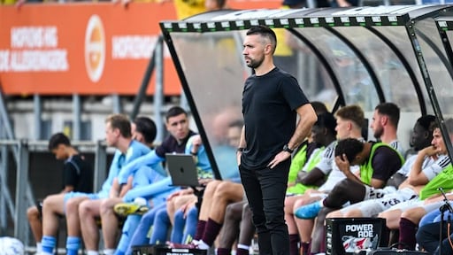 Trainer Farioli ziet Ajax twee doelpunten weggeven