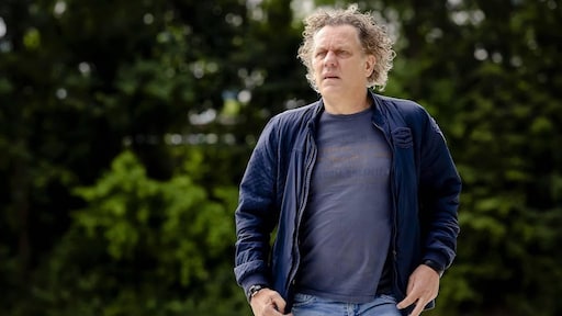 Kees van der Spek gerold tijdens opnames Wie is de Mol?: 'Hoe kan het bij jou gebeuren?'