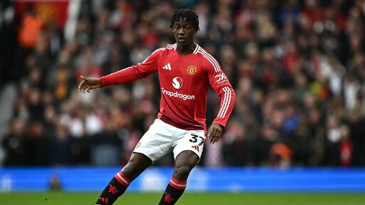 Trainer Ten Hag moet Mainoo voorlopig missen bij United