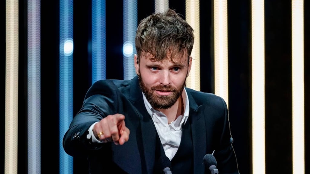 Tim Hofman zoekt klokkenluiders voor nieuw programma