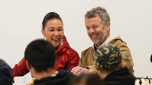 Deens koningshuis deelt foto's van Frederik in Groenland