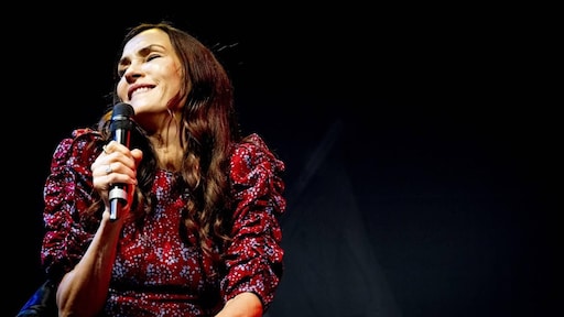 Famke Janssen heeft hoofdrol bemachtigd in Nederlandse Netflixserie