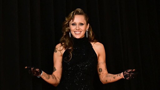 Plagiaatzaak over bloemen van Miley Cyrus gaat verder