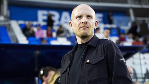 Veurink spreekt van 'goede uitgangspositie' voor voetbalsters