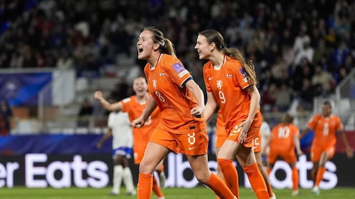 Kaptein houdt kippenvel over aan teamprestatie Oranjevrouwen