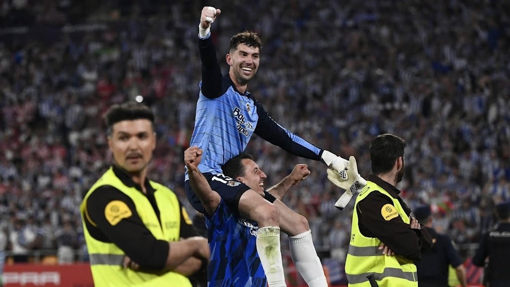 Real Sociedad wint Spaanse beker na strafschoppen