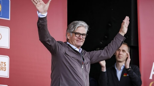 Evenepoel bezorgt Gold Race-directeur Van Vliet gedroomd afscheid