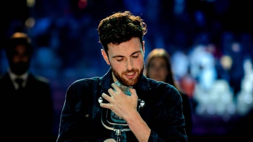 Hellevoetsluis wil Duncan huldigen