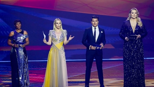 Edsilia, Chantal, Jan en Nikkie trots na eerste halve finale