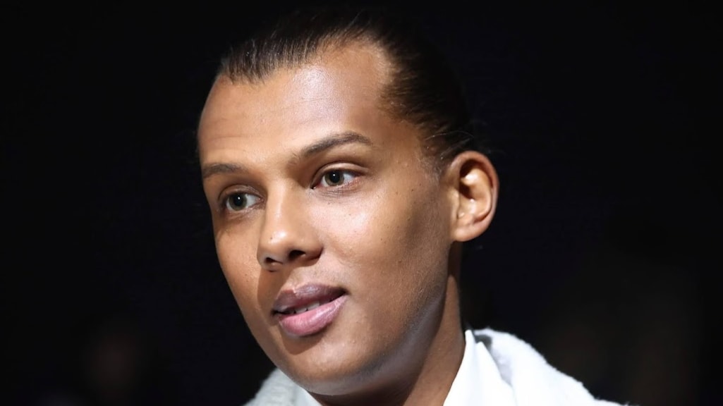 Belgische koning Filip benoemt Stromae tot Commandeur in de Kroonorde