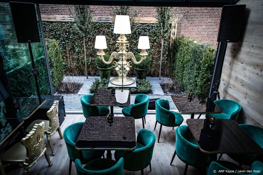 Gordon 'intens verdrietig' over zijn lege horecazaken