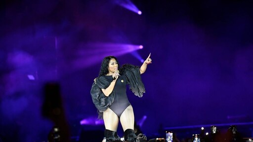 Nicki Minaj noemt Rihanna en Ariana Grande iconen