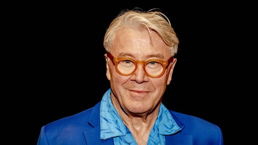 Barrie Stevens pakt groots uit met 55-jarige theaterjubileum