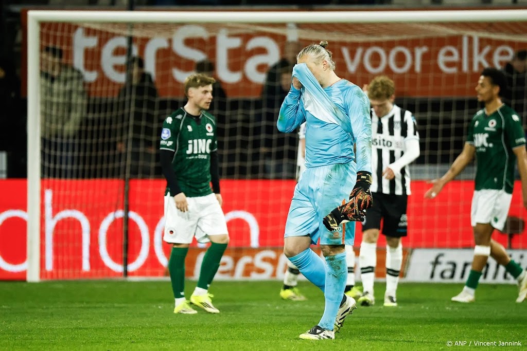 Heracles Almelo kan thuis niet winnen van Excelsior: 1-1