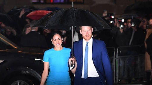 Harry smeekte schoonvader vuile was niet buiten te hangen