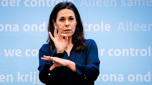 Irma Sluis voorziet eerste 'coronafilm' van gebarentolk