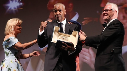 Denzel Washington op het filmfestival in Cannes verrast met ere-Palm
