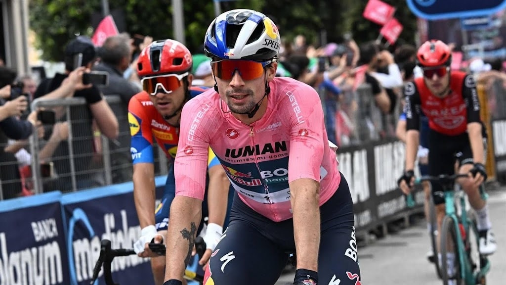 Wielrenner Roglic valt bij verkenning parcours tijdrit van Giro