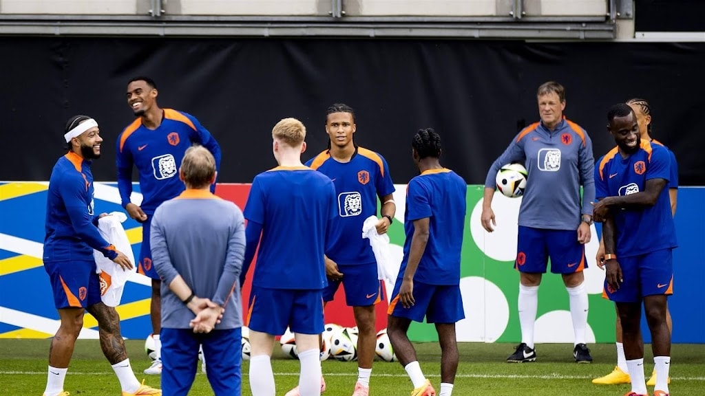 Oranje kan zich met zege al plaatsen voor achtste finales