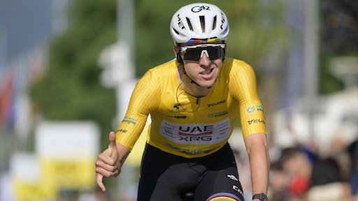 Pogačar wint tijdrit Ronde van Zwitserland nipt voor Van der Poel
