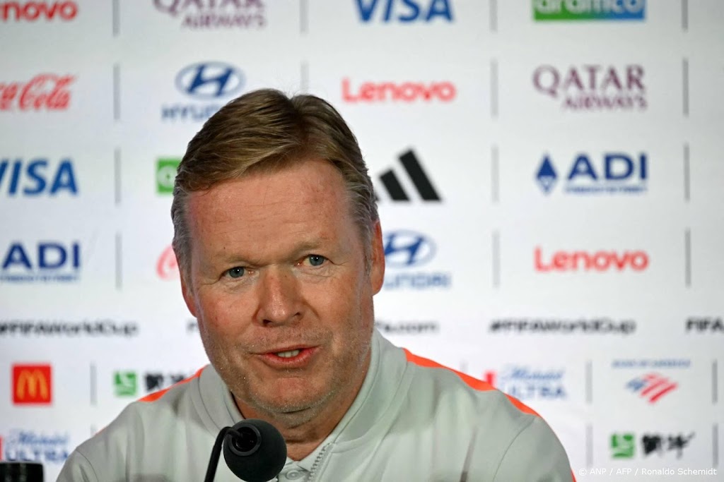 Koeman coacht Oranje voor 62e keer en achterhaalt Advocaat 